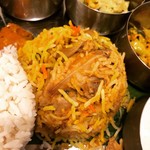 カレーリーブス カフェ＆レストラン - 