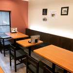 カレーリーブス カフェ＆レストラン - 