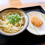 セルフうどん　とんぼ - かけうどんとコロッケ