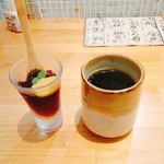 Shinkura Shiki Futami - ★★★★デザートはゼリー。ホットコーヒーは湯飲みで出てくる。
