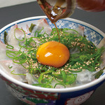 海鮮丼の駅前 - 