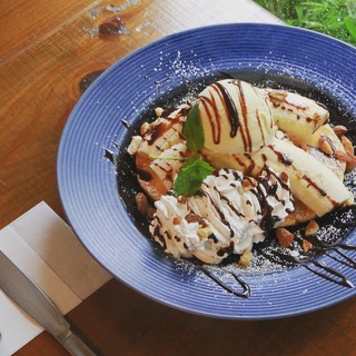 カフェヤドリギ_0