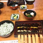 きく宗 - 料理写真:菜飯田楽定食1700円です。