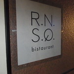 Bistaurant RNSQ - エントランスサイン