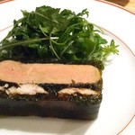 ビストロラドレ - 自家製コンソメ、アジ、フォアグラのテリーヌ