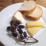 ビストロラドレ - チーズ2種