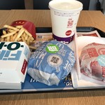 マクドナルド - 