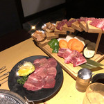 和牛が旨い個室焼肉 楽月 - 