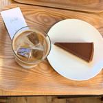 Licht coffee&cakes - 