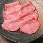 炭火焼肉 ふちおか - タン塩