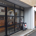 River Coffee & Gallery - 外観