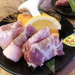 焼肉乃我那覇 - やんばる島アグー豚モモロース 780円