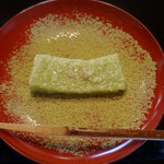 比良山荘 - デザートは枝豆餅、鶯粉も綺麗♪