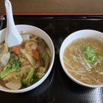 中華菜館 瑞保 - 中華丼、ミニラーメン♪