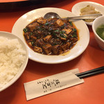 芙蓉菜館 - 芙蓉菜館(葉ニンニク入りマーボ豆腐)