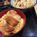 Mugi maru - カツ丼とかけうどんのセット（＾∇＾）