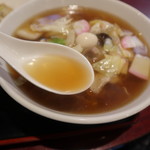 中華料理 太一 - 野菜のあんかけそばのスープ