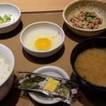 Yayoi Ken - 納豆朝食
