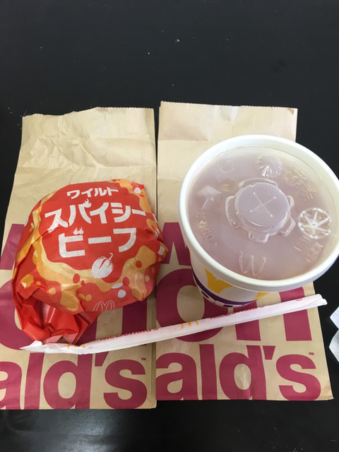 マクドナルド 両国駅西口店（McDonald） - 両国（ハンバーガー）