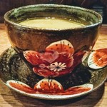 鶏一途 - お茶。器が熱い（笑）