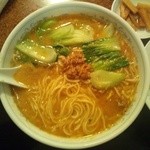 慶福楼 - 担々麺のアップ