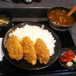 とんかつとカツカレーの店 キセキ食堂 岩槻店 - ヒレカツカレー定食のライス大盛り(税込1490＋50=1540円)