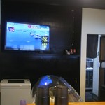 とんかつとカツカレーの店 キセキ食堂 - 配膳する所が広くなって、その右奥に厨房があるので、見えなくなっちゃった……