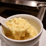 桔梗苑 - ふわふわ玉子とじっくり煮込んだ極上テールの味わい