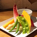九州ミートK - お通し　　バーニャ・カウダと野菜