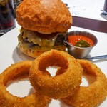 ダグズ・バーガー - 