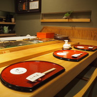 すし屋のさい藤 - 店内