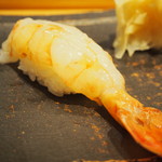 すし屋のさい藤 - ボタン海老