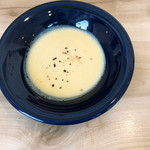 イチカキッチン - コーンとジャガイモのポタージュ