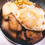 大衆肉酒場 月～豕 - 