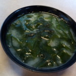 活魚料理 びんび家 - わかめ味噌汁