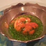 レストラン・モリエール - 馬糞雲丹のムース。オクラの擦り流しとクリームチーズで絶妙な味わいに仕上げられていました。