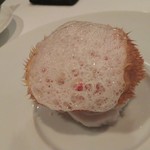 レストラン・モリエール - 毛蟹のリゾット。毛蟹の殻に蟹身とリゾット。蟹の旨味が濃厚で、殻まで舐めたくなります。