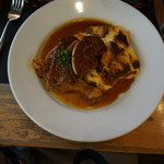 L'Ardoise - フォアグラソテーと鴨肉グリル、ドフィーネ添え