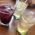 キッチン＆カフェ アルトチェーロ - ぶどうソーダ、レモンソーダ、ジンジャエールレモンソーダがおすすめ♪