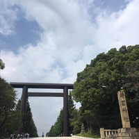 ポム・ダダン - 