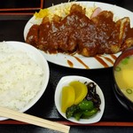 大衆食堂 まんだらや - トンカツ定食 750円