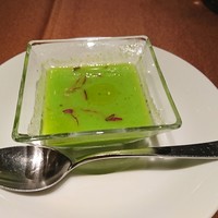 天草 天空の船 - 枝豆の冷製スープ。