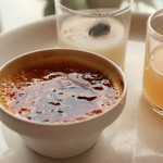 ガーデンラウンジ - アーモンドミルククレームブリュレ