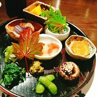 たでの葉 - 前菜盛り合わせ