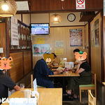 手打うどん 松屋 - 11：30で混んでます