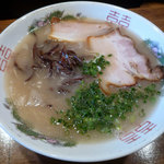 拉麺エルボー - 2012年1月　ラーメン500円