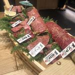 神戸牛焼肉&生タン料理 舌賛 - 