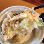 久兵衛屋 - 豚肉朝食410円、立派なかき揚げ