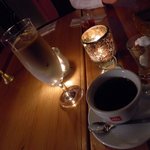 ボン スイーツ＆スマイル - アイスカフェラテとコーヒー