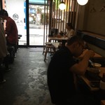 ラーメン 戸みら伊 - 内観